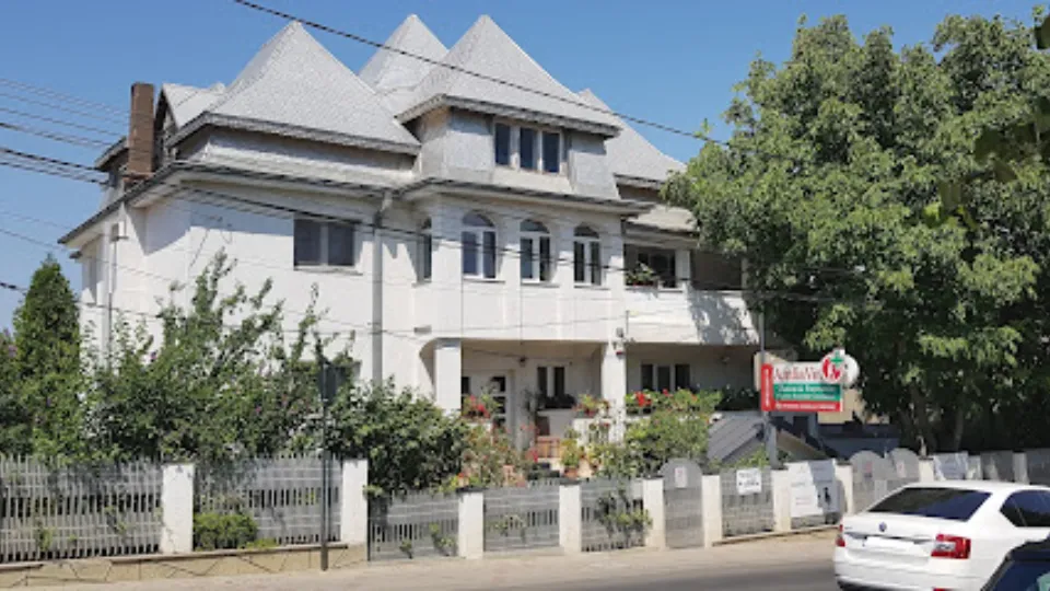 Cabinet Veterinar Iasi — fotografie de copertă