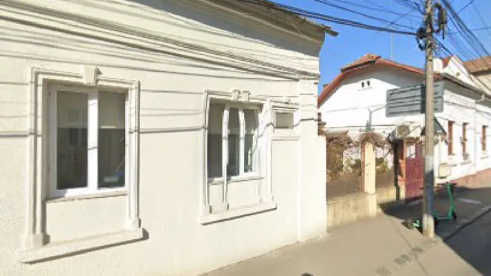 Ardelean Adrian — fotografie de copertă