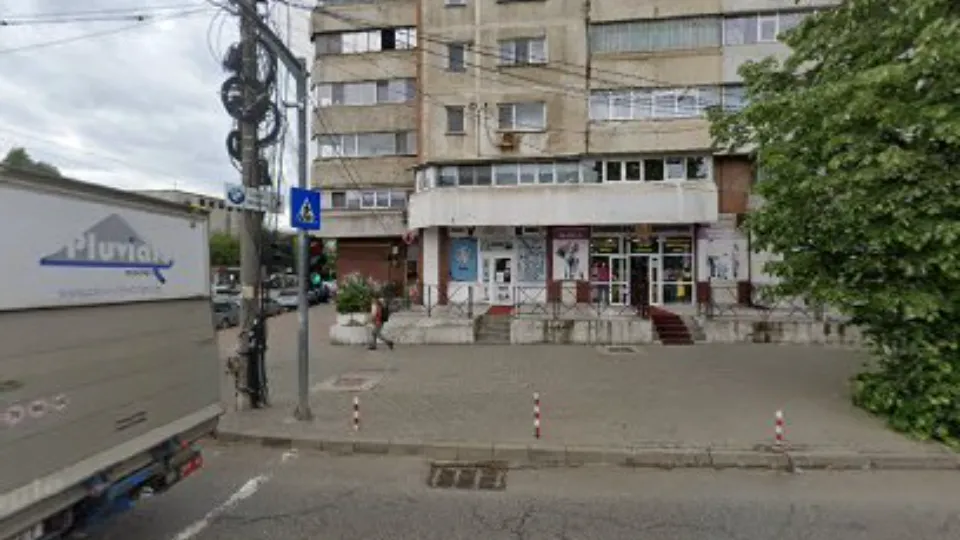 Farmacia Veterinara Iulius — fotografie de copertă