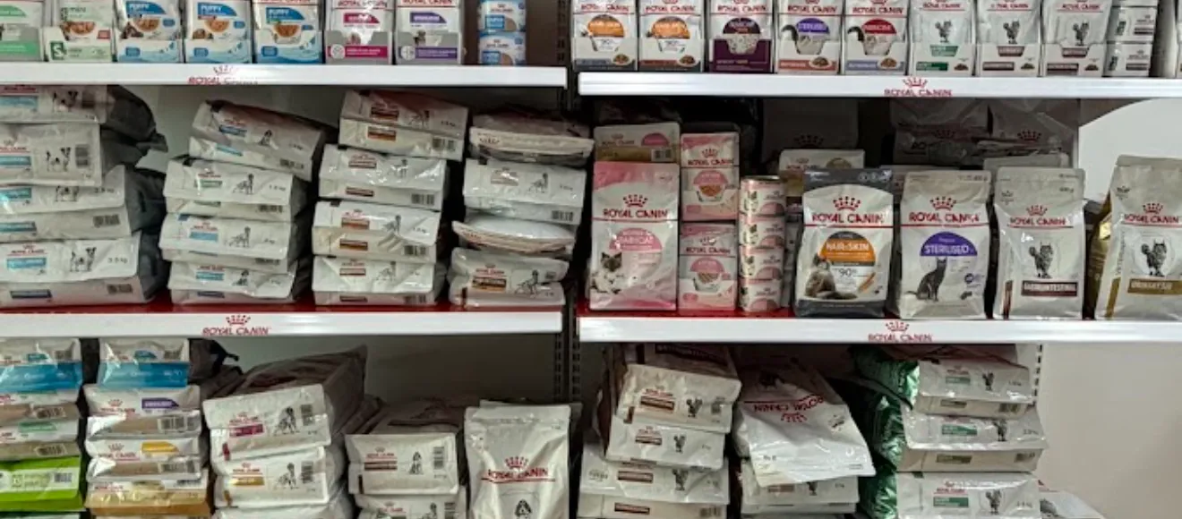 Bobi Vet - Farmacie Veterinara si Petshop — fotografie de copertă