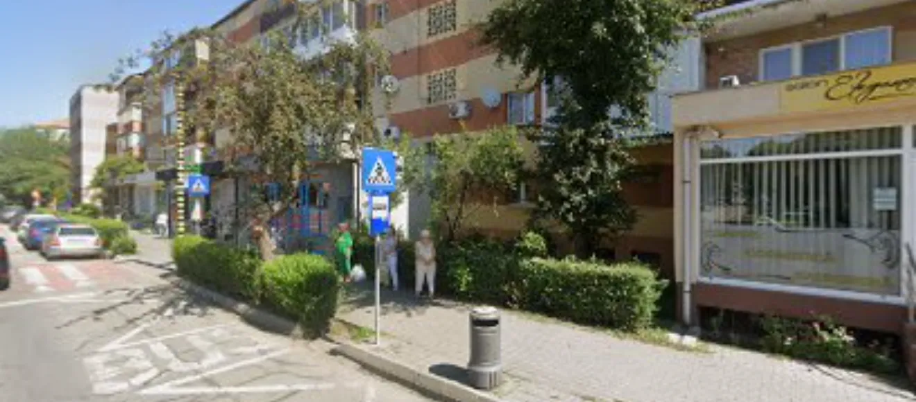 cabinet medicina veterinara in Alba Iulia: Family Vet Plus — fotografie de copertă