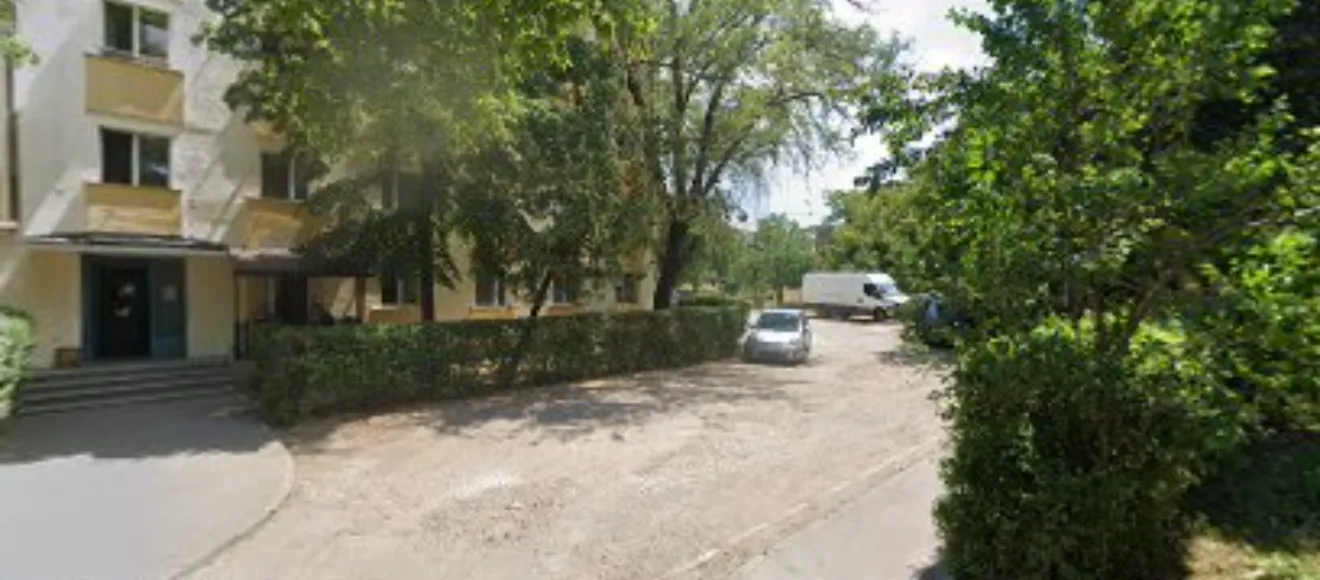Mira Vet Impex S.R.L. — fotografie de copertă